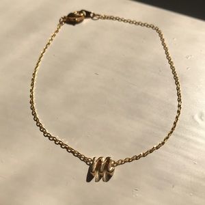Gold chain M charm bracelet